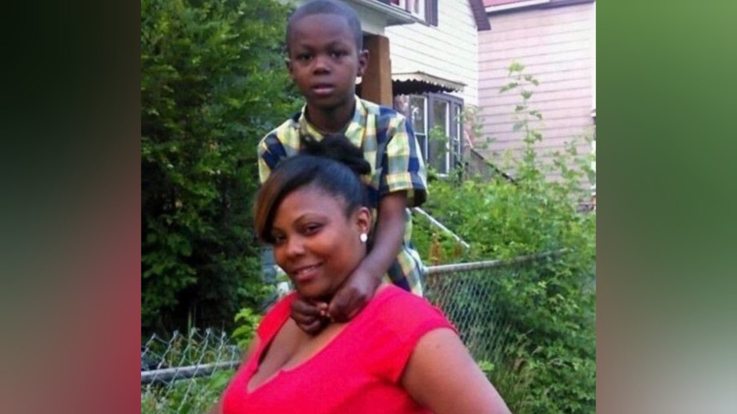 Mother Shot To Death Near Memorial For Her 14 Year Old Son Who Was 